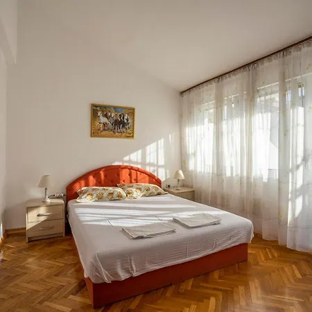 Nada Golden Rose House * Budva